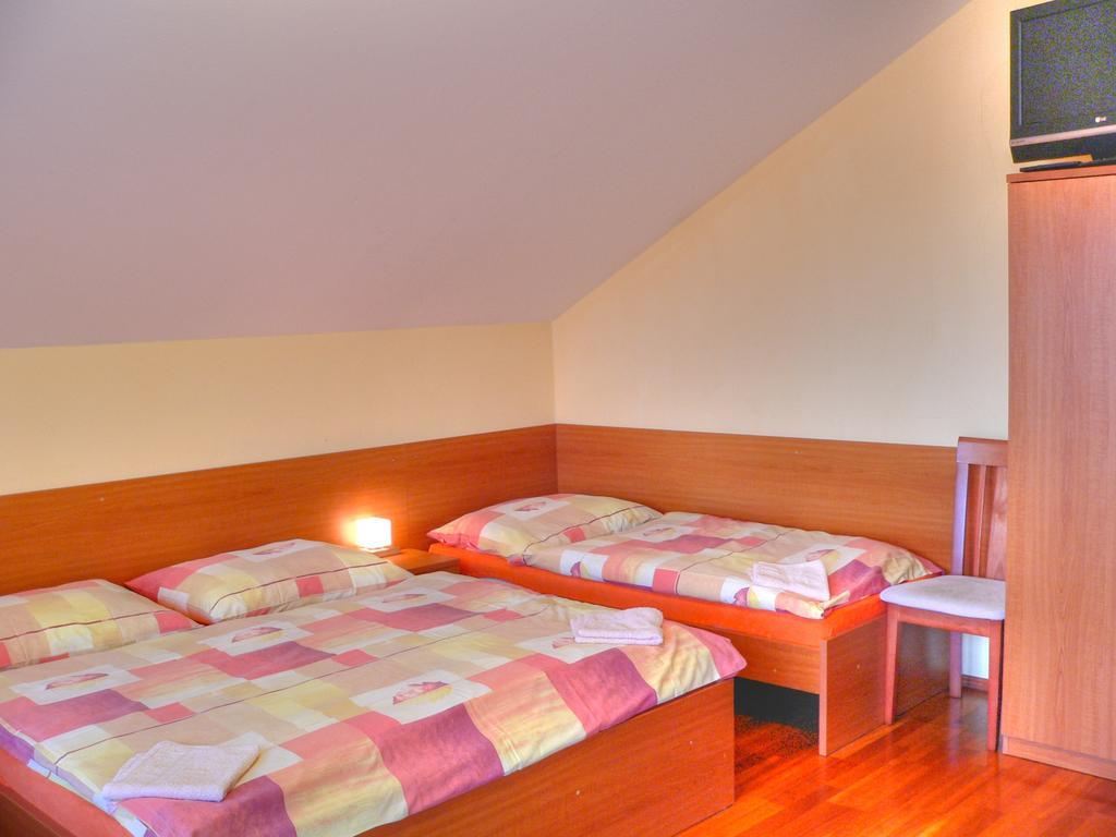 Privat Baja Hotel Liptovský Mikuláš Værelse billede