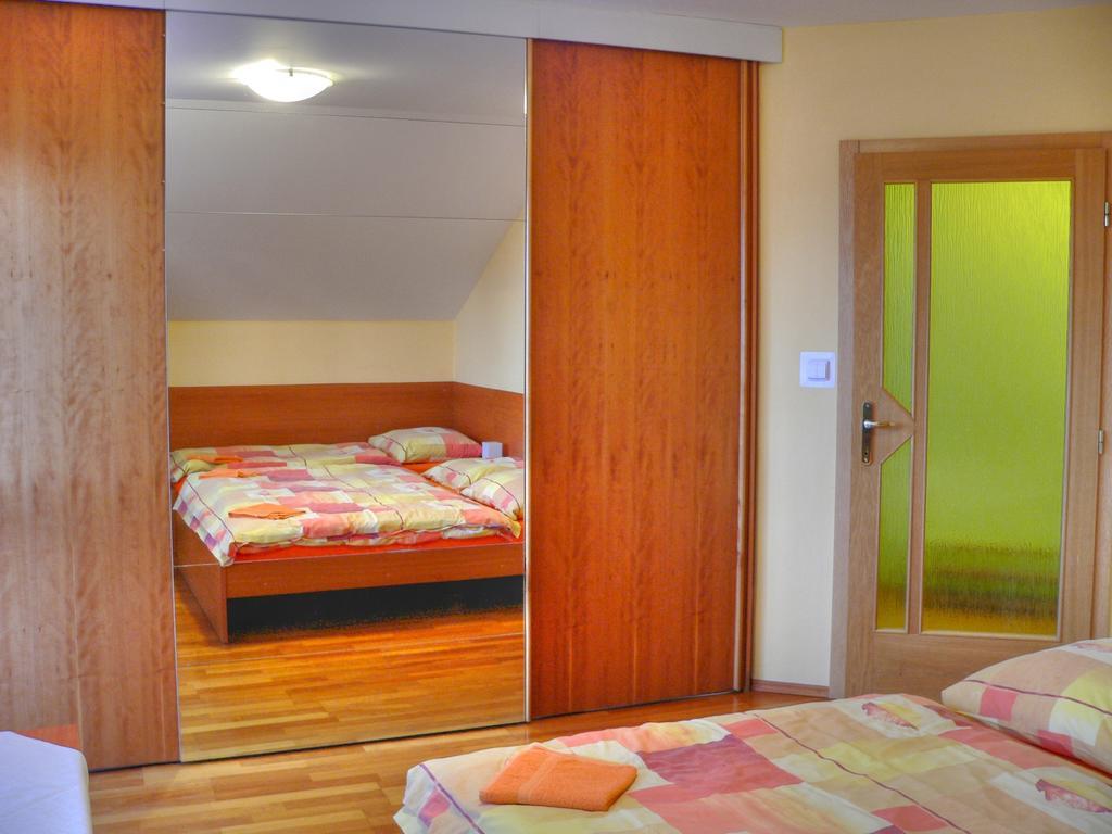 Privat Baja Hotel Liptovský Mikuláš Værelse billede